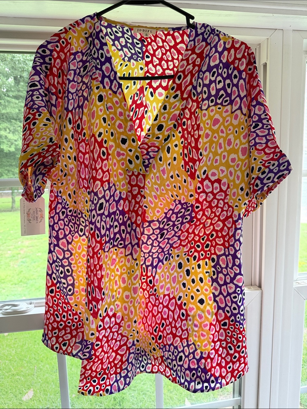 JODIFL Multicolor Abstract Dot V-Neck Blouse